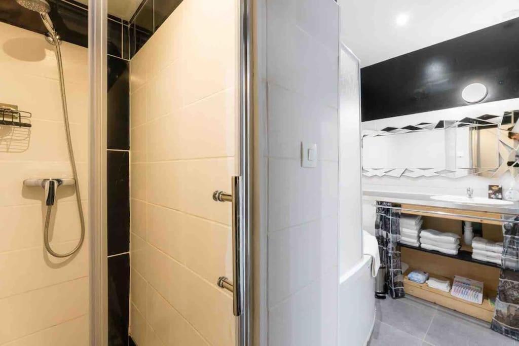 Casa Inca Calais - Appart Amazonas - Parking Free, Station Luaran gambar